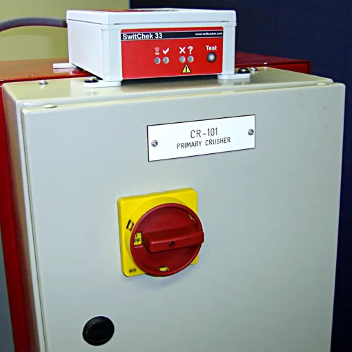 Closed Field Panel with Switch Insulation Tester